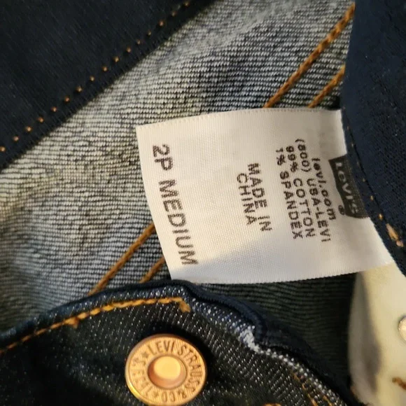 Levi's Ribcage Boot Cut Jeans - Picture 3 of 4